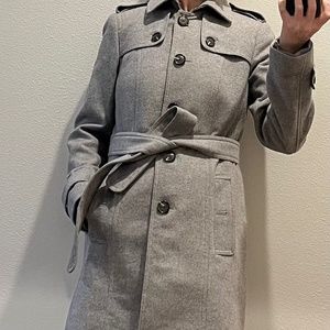 Banana RepublicGrey Wool overcoat w Belt